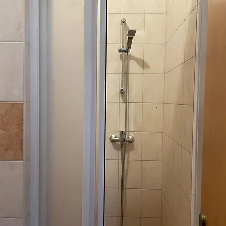 Apartment Garden Escape *